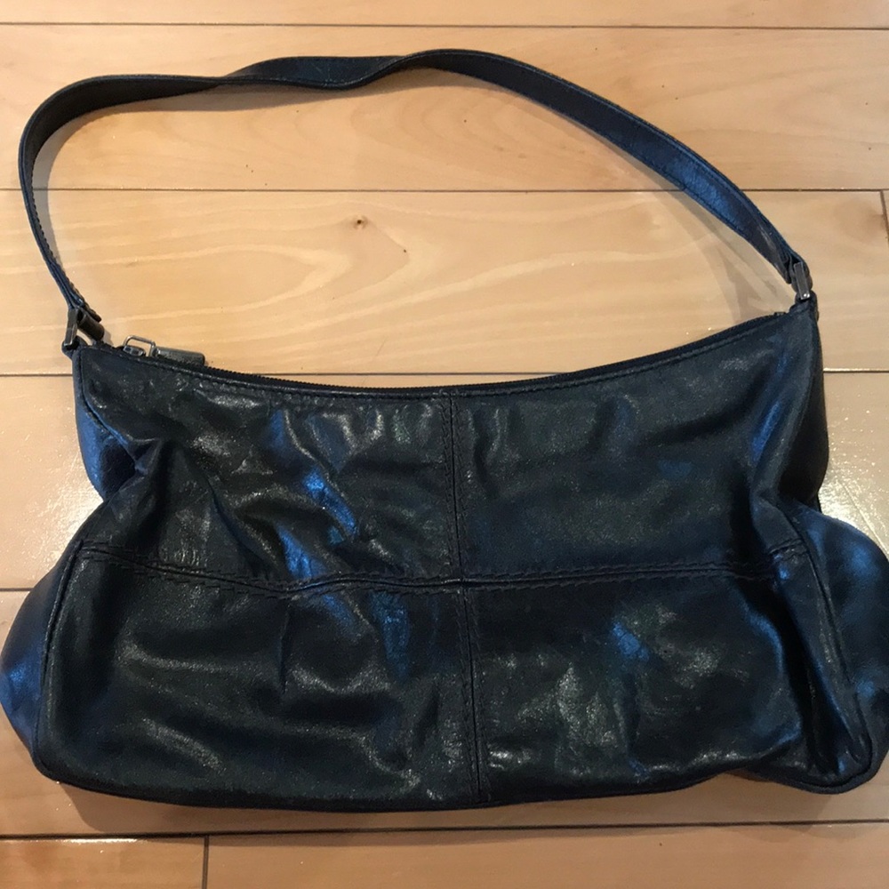 Armani leather bag - Picture 2 of 8